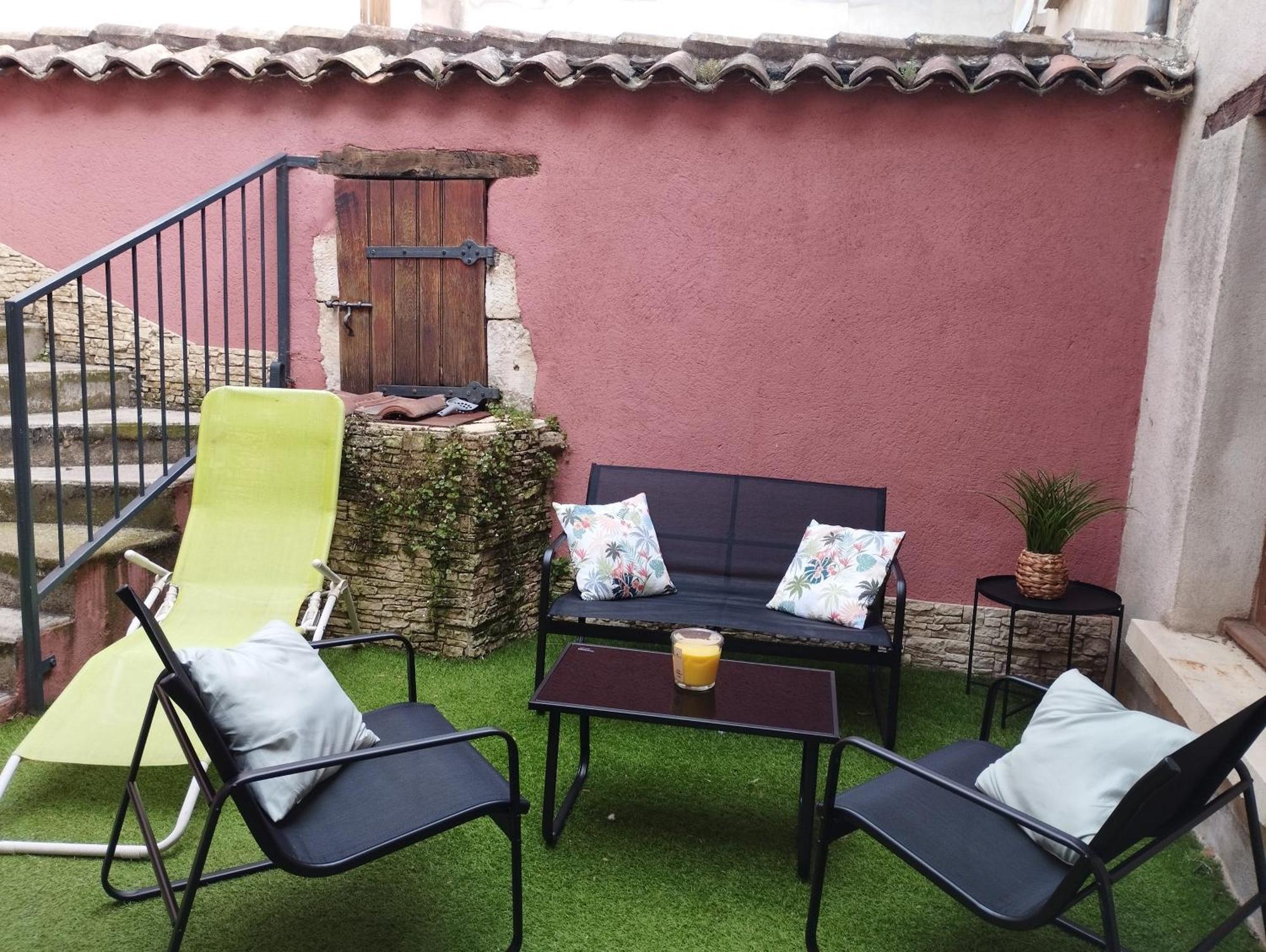 La Maison De Marie, Cosy Et Spacieuse - 3 Chambres Dont Une Climatisee Chatillon-sur-Chalaronne Exterior photo